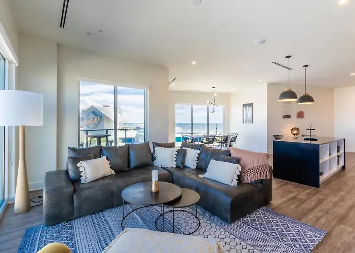 Holiday home Spectacular 5 Bedroom Luxury With Rooftop Pool Right On The Beach, Next To The Hangout! Gulf Shores