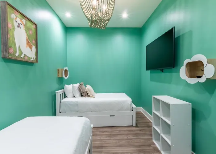 Holiday home Spectacular 5 Bedroom Luxury With Rooftop Pool Right On The Beach, Next To The Hangout! Gulf Shores